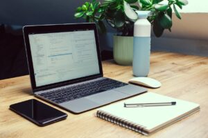 Jak działa algorytm Google w 2026 roku? Praktyczne wyjaśnienie