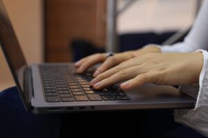 Czy SEO się opłaca? Koszty, efekty i realne liczby